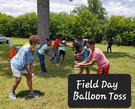 Field Day Balloon Toss